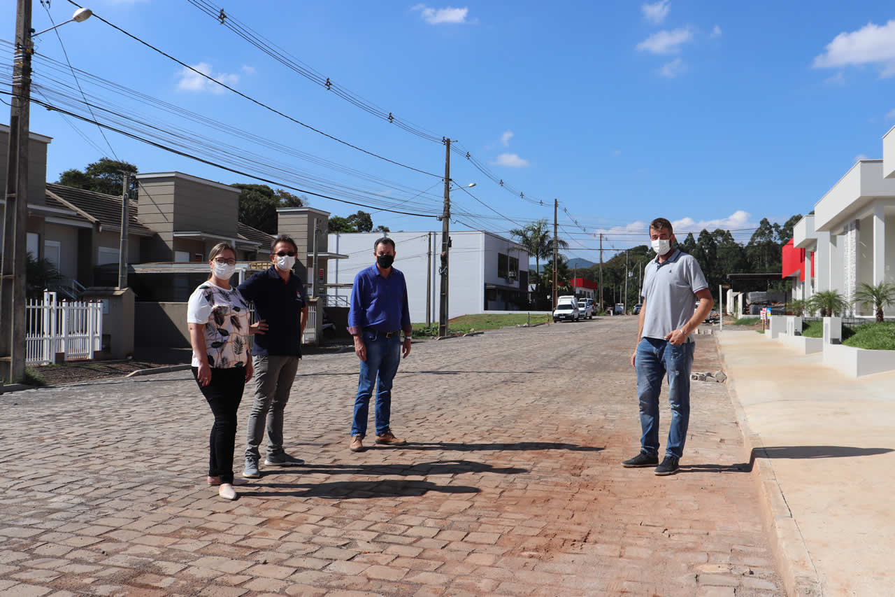 Mais cinco ruas estão em obras pelo projeto Pavimentafácil