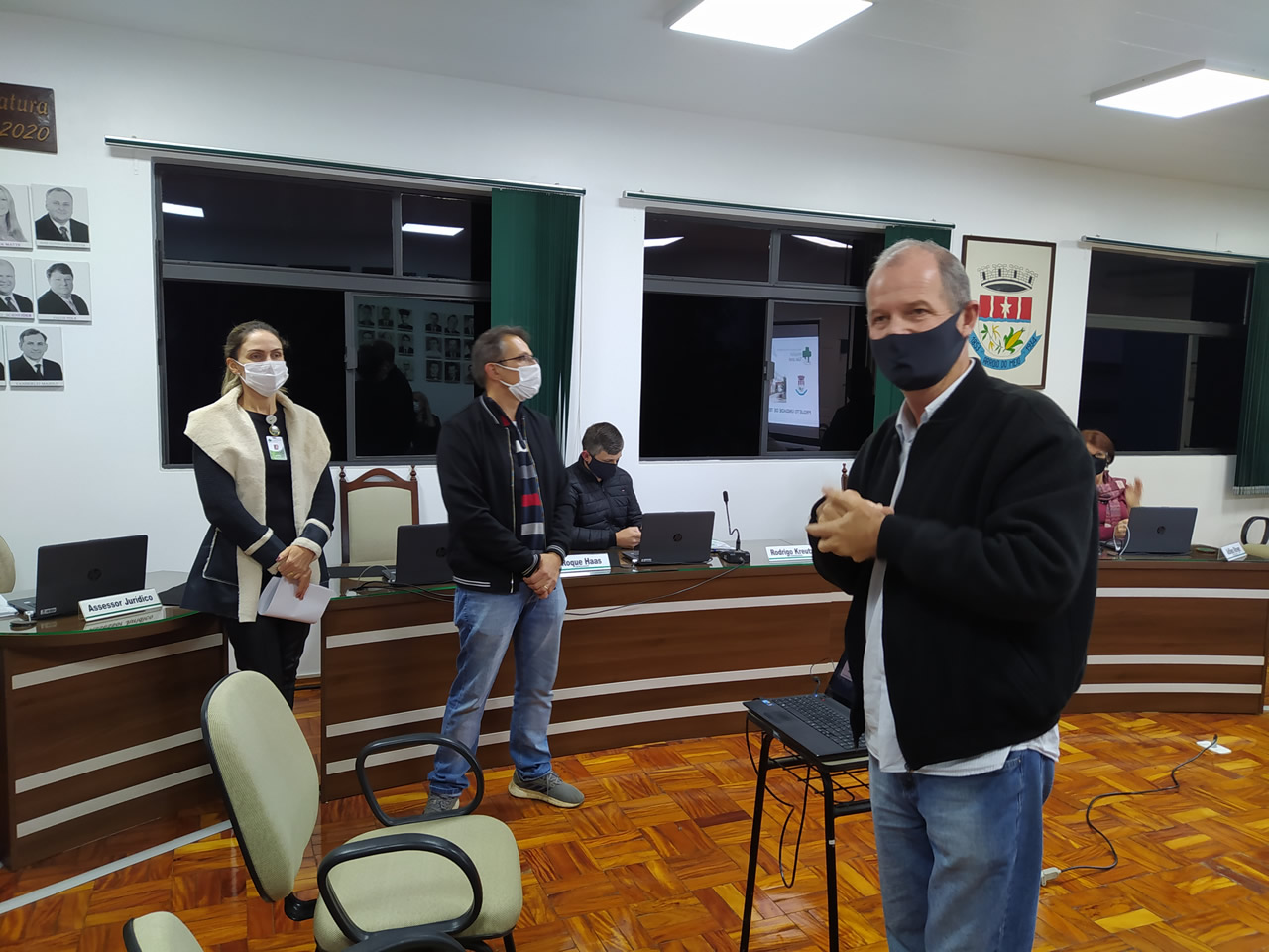 Comissão pró UTI apresenta projeto e faz prestação de contas