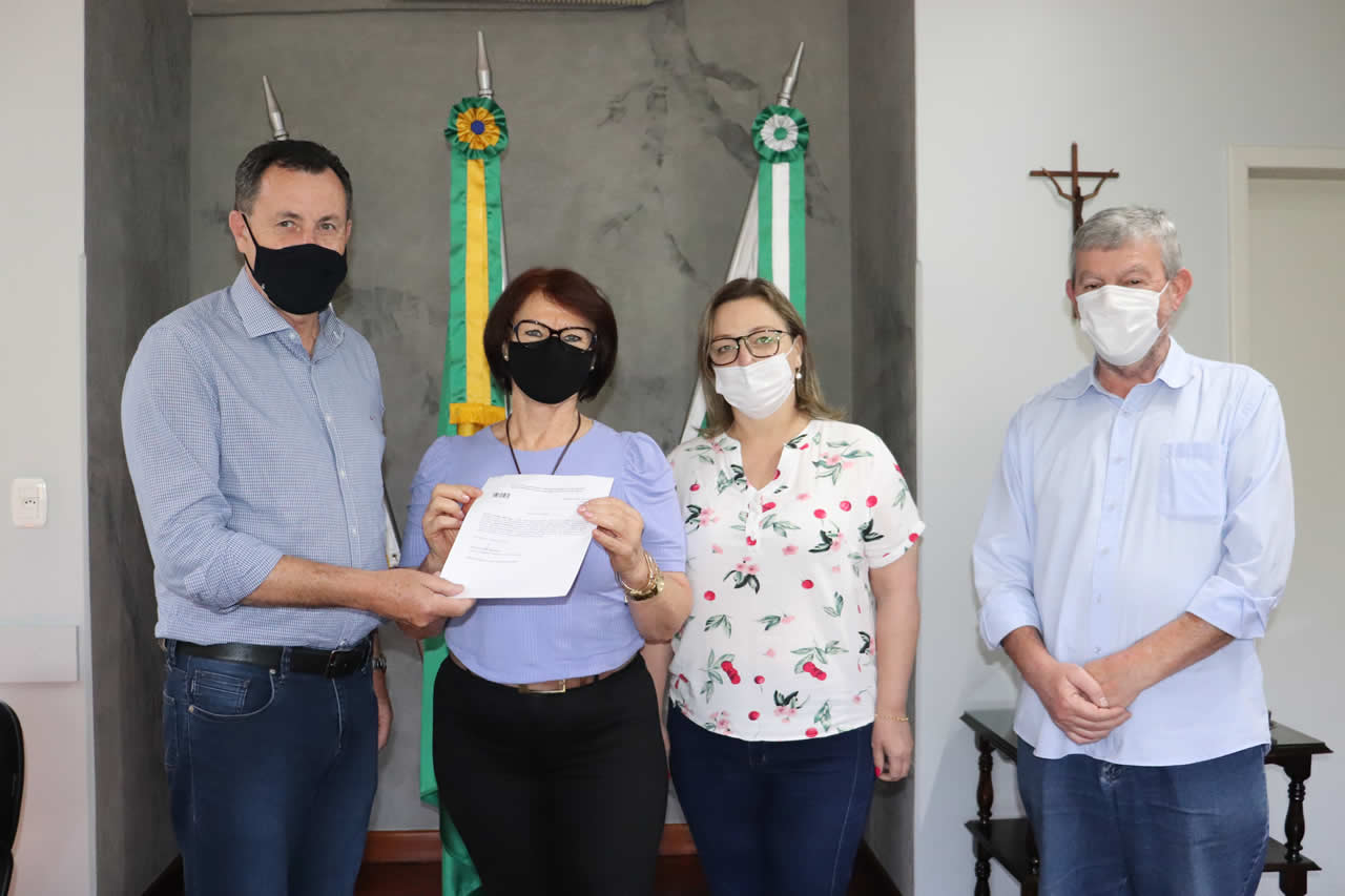 Adiles Meyer se despede do setor público após três décadas de trabalho