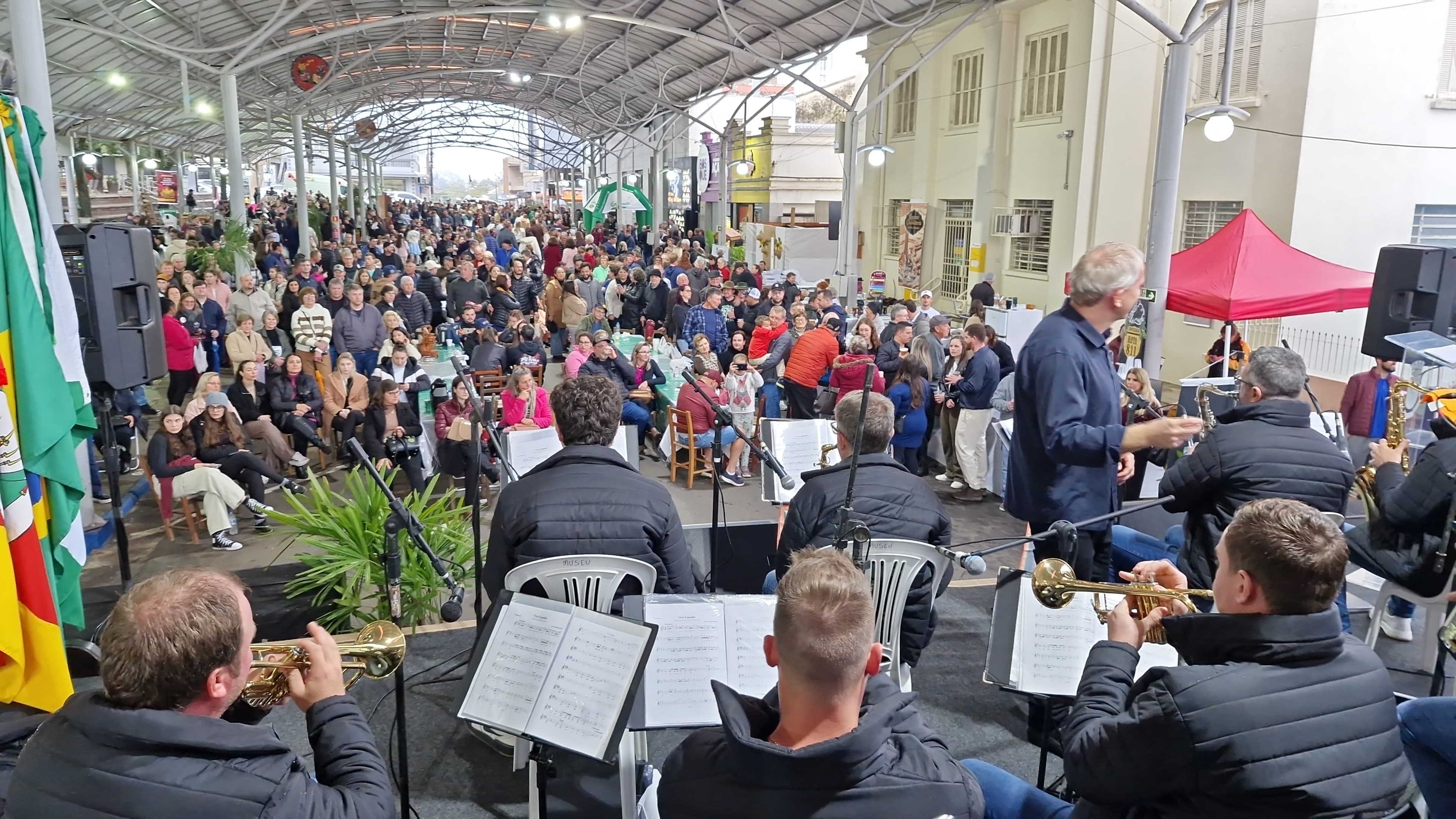 6ª Feira Gastronômica se consolida como um dos eventos mais comunitários do município