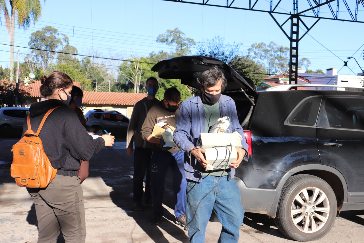 Sábado tem nova edição da Campanha de Descartes na quadra de esportes do CNEC