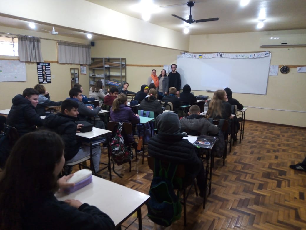 Rede municipal de ensino conta com atendimento especializado para crianças e adolescentes