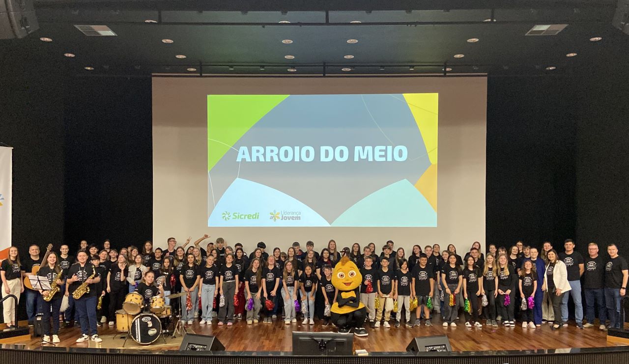 Sicredi Região dos Vales realiza Evento Anual do Projeto Liderança Jovem