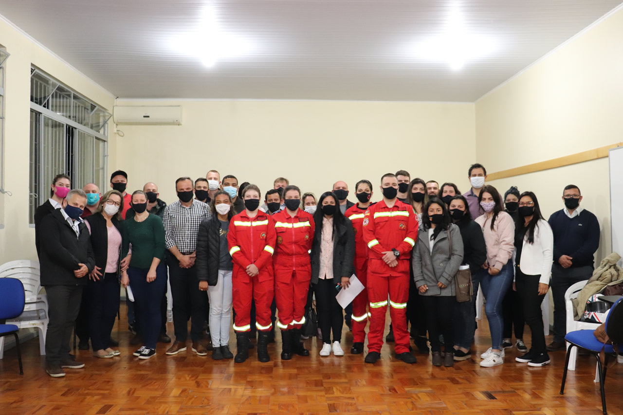 Bombeiros Voluntários: Associação promove reunião para conhecer voluntários e preparar para curso