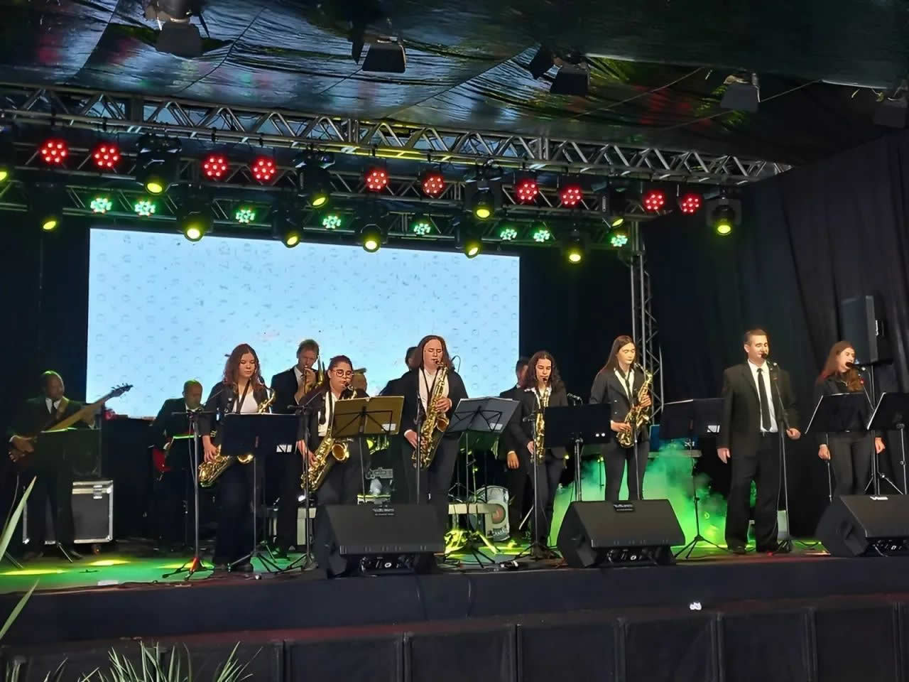 Domingo tem apresentação da Orquestra de Encantado na Rua de Eventos