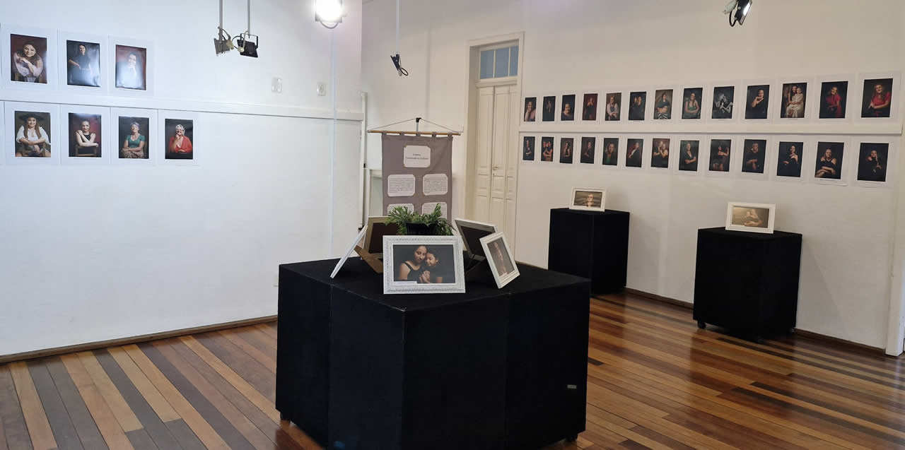 Exposição ‘Fashion: Valorizando as Mulheres’ celebra a identidade única de cada mulher