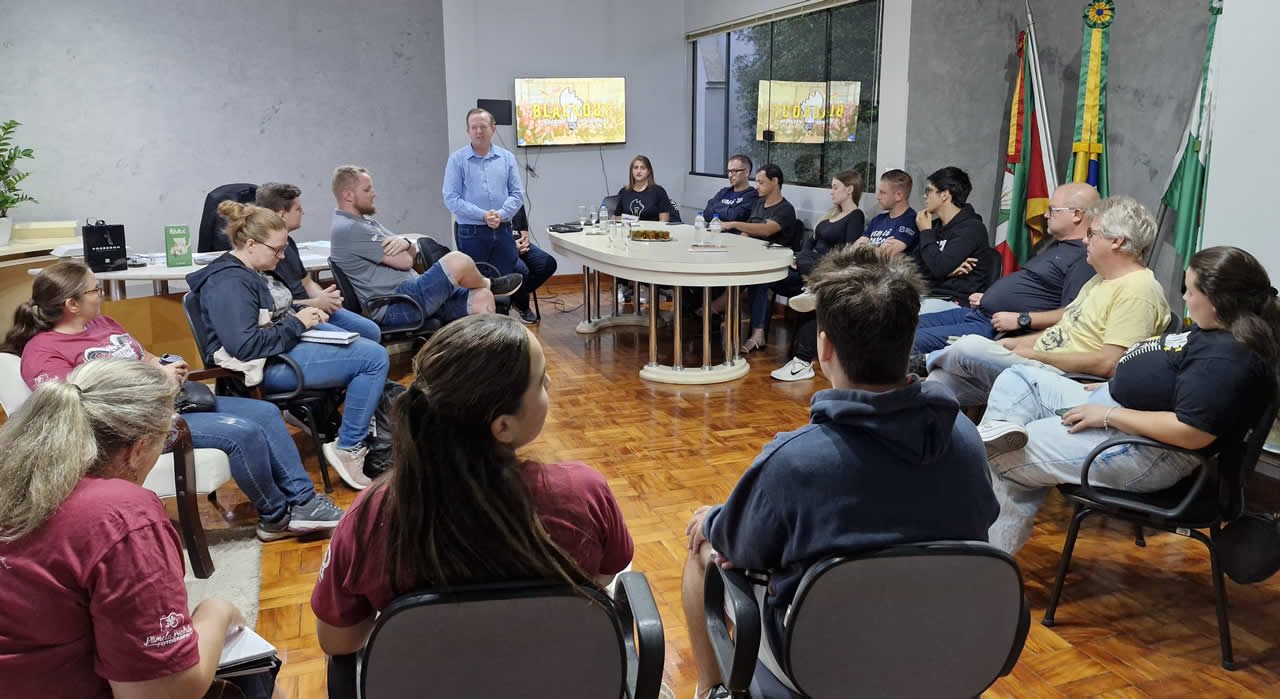 Encontro aproxima equipes e organizadores da Gincana Arroio do Meio