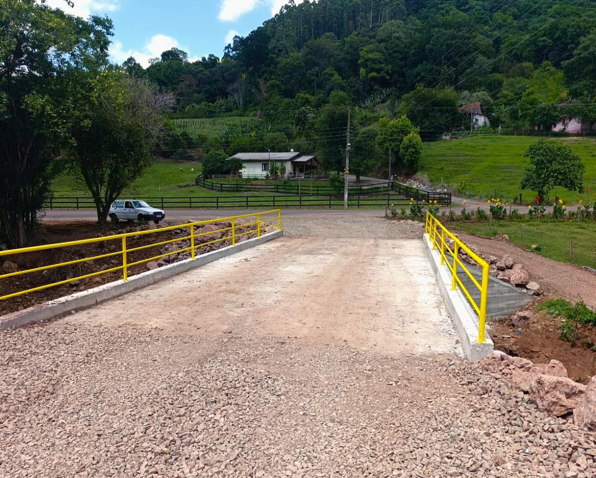 Ponte sobre o Arroio Grande será inaugurada nesta sexta-feira