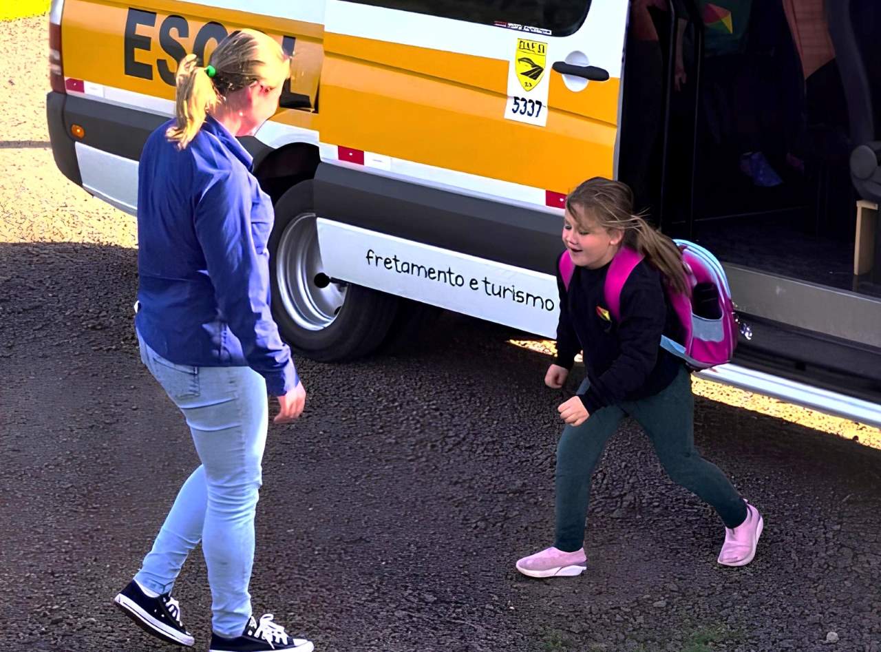 Transporte escolar garante segurança e inclusão para mais de 1,3 mil alunos arroio-meenses