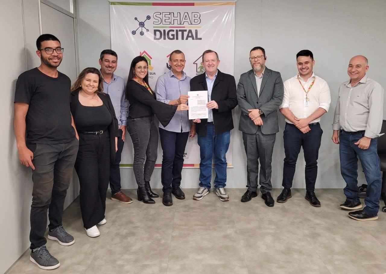 Arroio do Meio e Estado firmam termo de cooperação para construção de 70 moradias