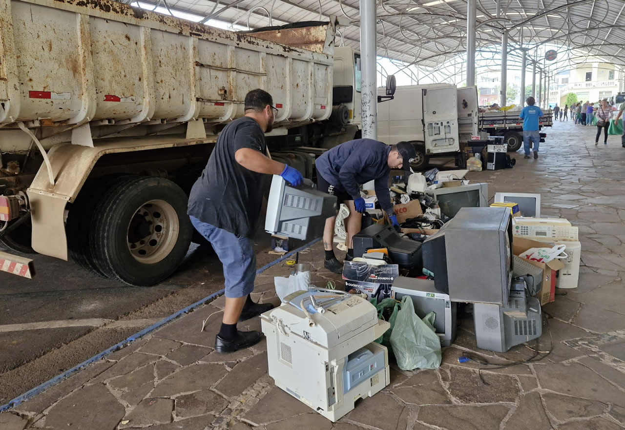 ‘Jogue Limpo com Arroio do Meio’: Na primeira edição do ano, comunidade deu o destino correto a diversos tipos de materiais