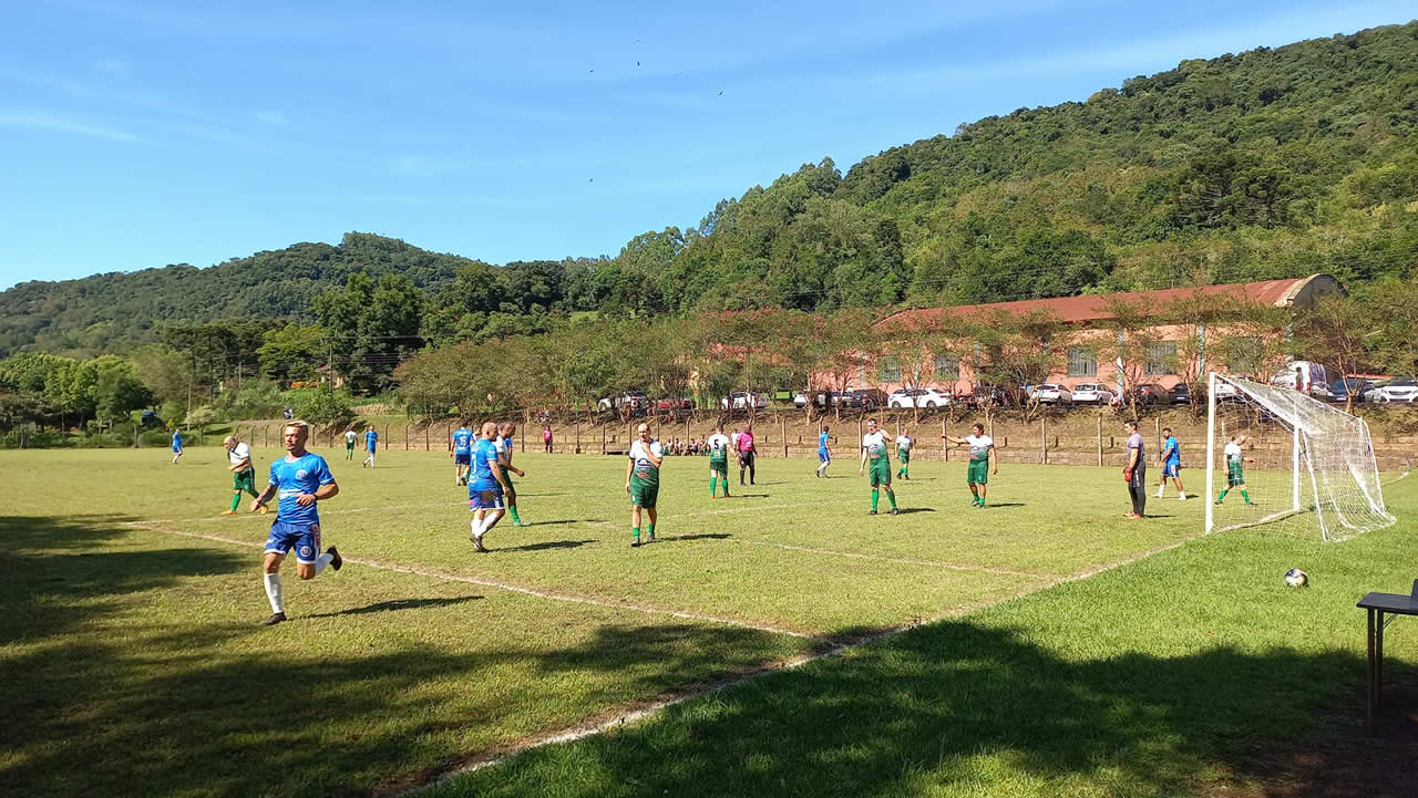 Domingo tem primeiro jogo das semifinais da Copa Sicredi/Girando Sol/Neugebauer, Taça Rubem Goettens 2024